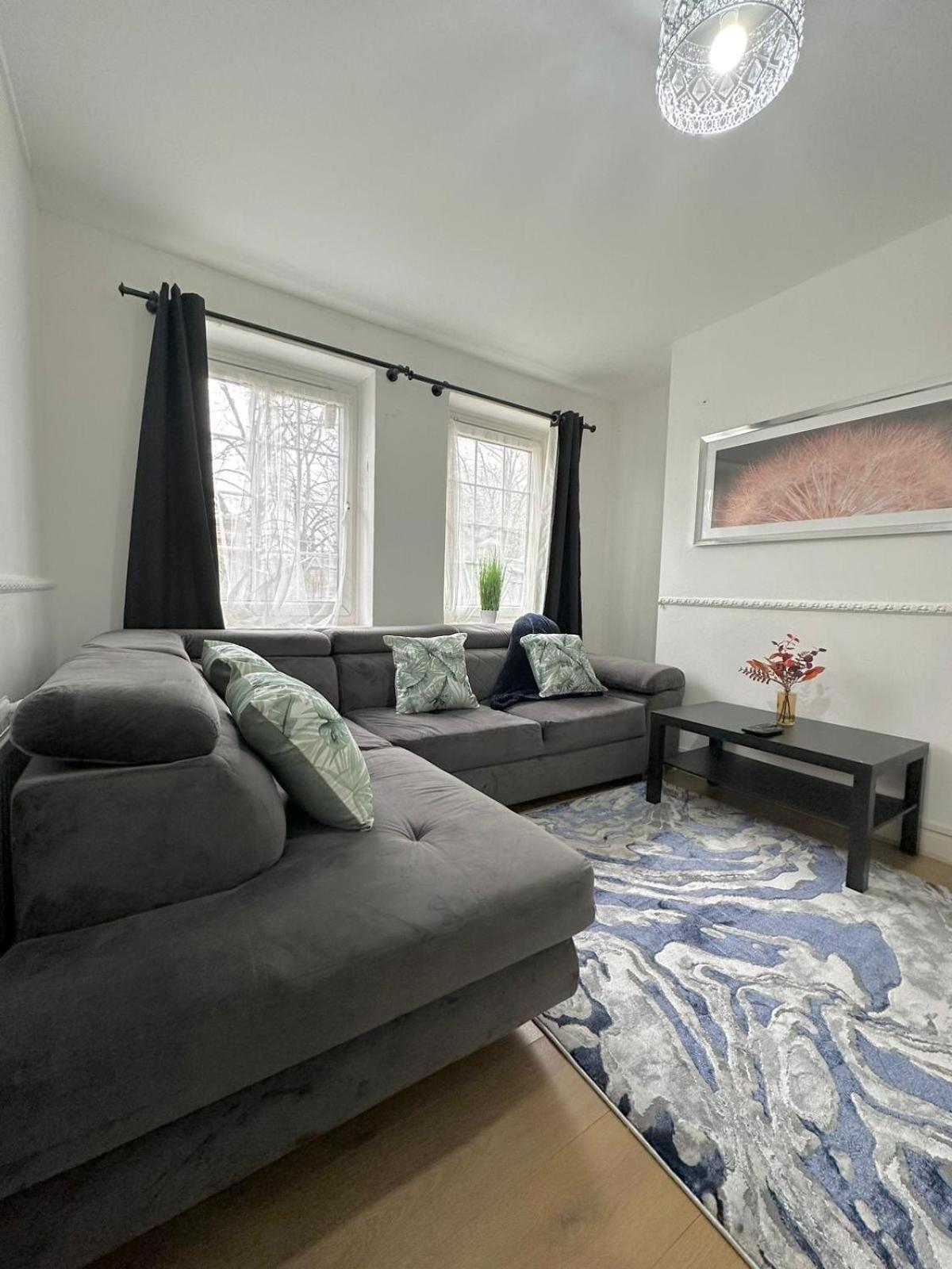 Апартаменты 2 Bedroom Flat, 2 Minutes Walk To Bethnalgreen Station,